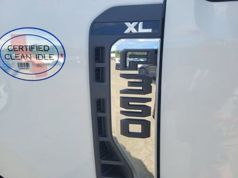 New 2026 Ford F350 XL w/ XL Chrome Package AWD/4WD image 16
