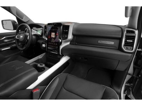 Used 2019 RAM 1500 Laramie w/ Sport Appearance Package AWD/4WD image 15