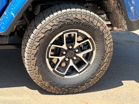 New 2026 Jeep Gladiator Rubicon AWD/4WD image 12