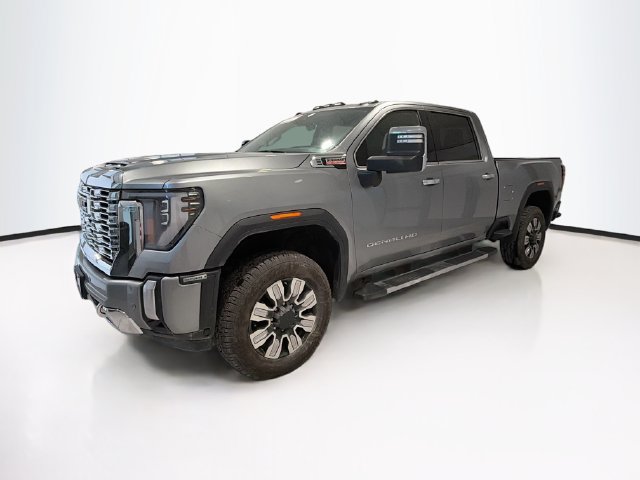 Used 2024 GMC Sierra 2500 Denali w/ Denali Reserve Package AWD/4WD image 3