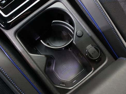 Used 2025 Volkswagen Golf R Black Edition w/ Euro Stye Package image 42