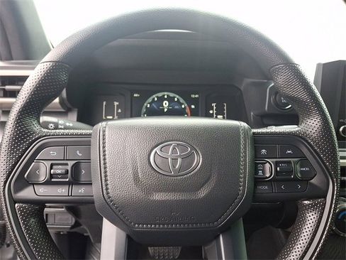 Certified 2025 Toyota Tacoma SR image 17