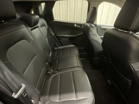 Used 2020 Ford Escape SEL image 12