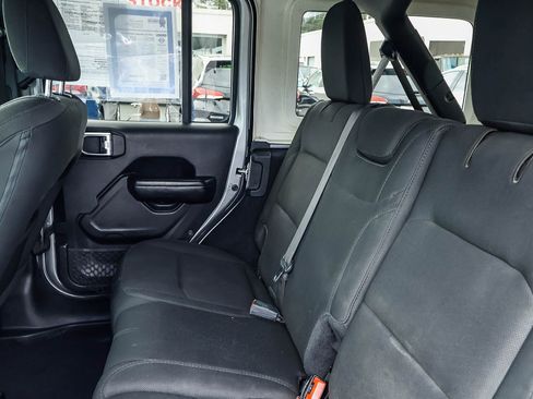Used 2020 Jeep Wrangler Unlimited Sport S AWD/4WD image 13