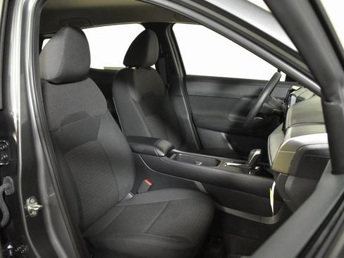 Certified 2025 Nissan Kicks S image 29