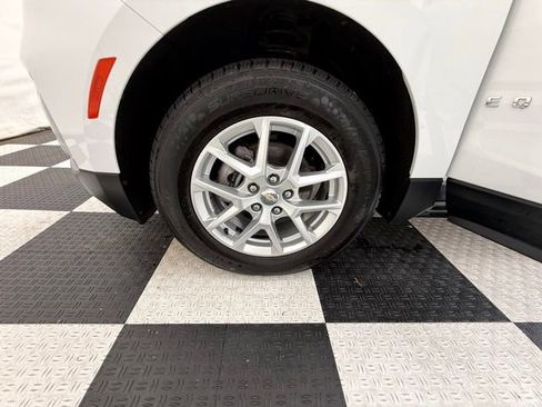 Used 2023 Chevrolet Equinox LT w/ LPO, Floor Liner Package AWD/4WD image 9