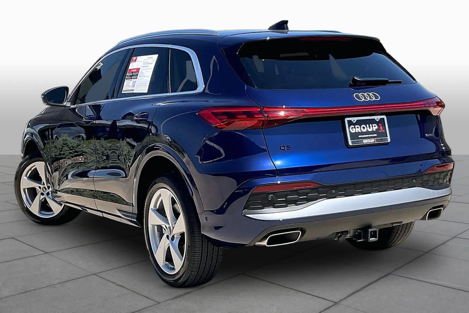 Used 2025 Audi Q5 Premium AWD/4WD image 12