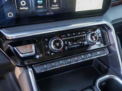 Used 2022 GMC Sierra 1500 Denali image 21