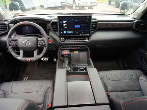 Used 2022 Toyota Tundra TRD Pro AWD/4WD image 27