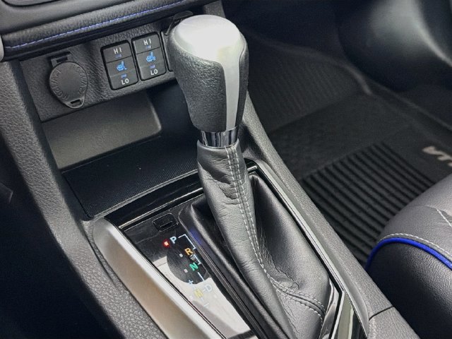 Used 2018 Toyota Corolla XSE w/ Carpet Mat Package (TMS) FWD image 24