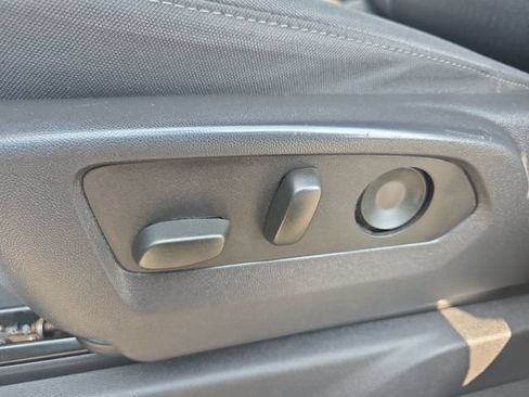 Used 2023 Chevrolet Silverado 1500 Custom Trail Boss AWD/4WD image 12