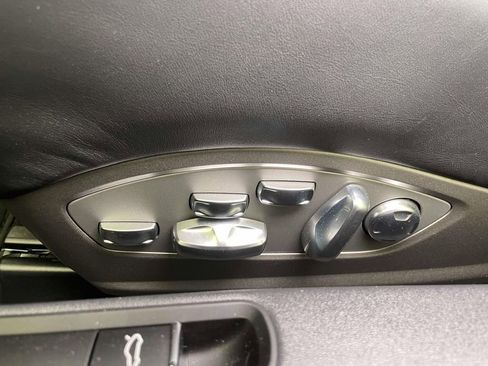 Certified 2025 Porsche 718 Cayman GT4 RS image 17