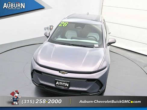 New 2026 Chevrolet Equinox EV LT image 25