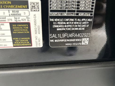 Used 2024 Land Rover Range Rover Sport Dynamic SE image 42