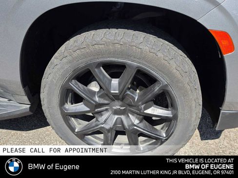 Used 2023 Chevrolet Tahoe RST AWD/4WD image 9