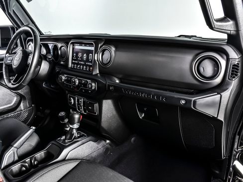 Used 2023 Jeep Wrangler Unlimited w/ Sun & Screen Package AWD/4WD image 25