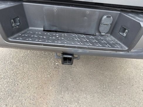 Used 2019 Nissan Titan PRO-4X image 14