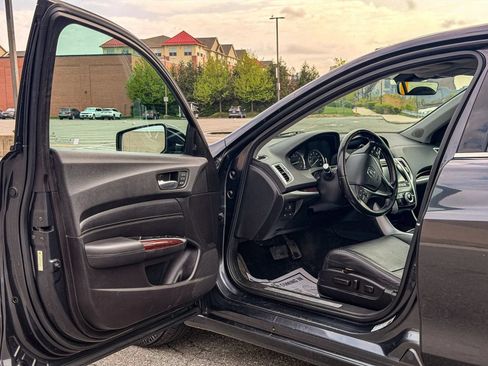 Used 2015 Acura TLX w/ Technology Package AWD/4WD image 9