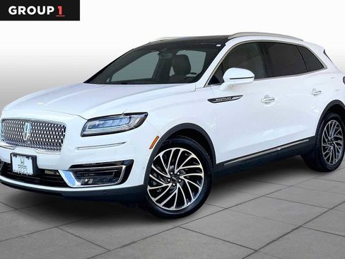 Used 2020 Lincoln Nautilus Reserve w/ Equipment Group 201A image 1