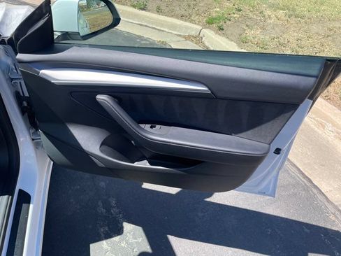 Used 2022 Tesla Model 3 Long Range AWD/4WD image 22