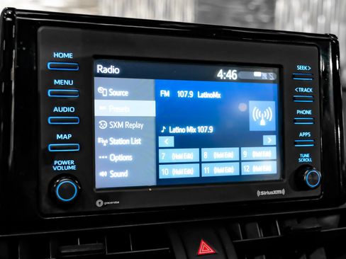 Used 2020 Toyota RAV4 XLE w/ Convenience Package FWD image 30