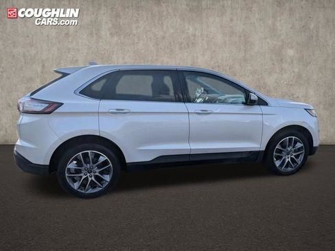 Used 2017 Ford Edge Titanium w/ Equipment Group 301A image 8