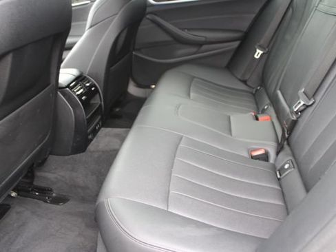 Used 2021 BMW 530e w/ Parking Assistance Package RWD image 36