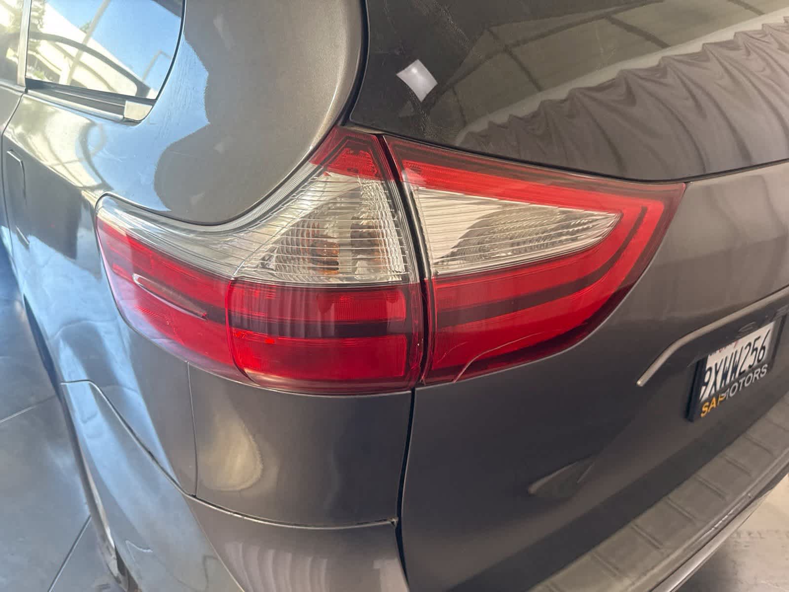 Used 2016 Toyota Sienna LE FWD image 11