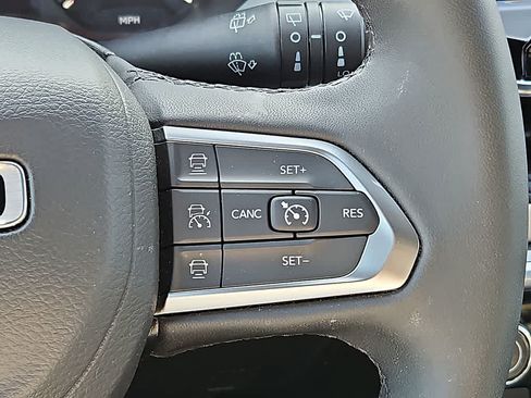Used 2025 Jeep Compass Limited AWD/4WD image 20