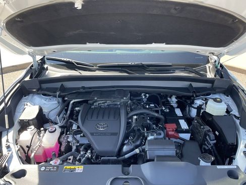 Certified 2025 Toyota Grand Highlander AWD image 10