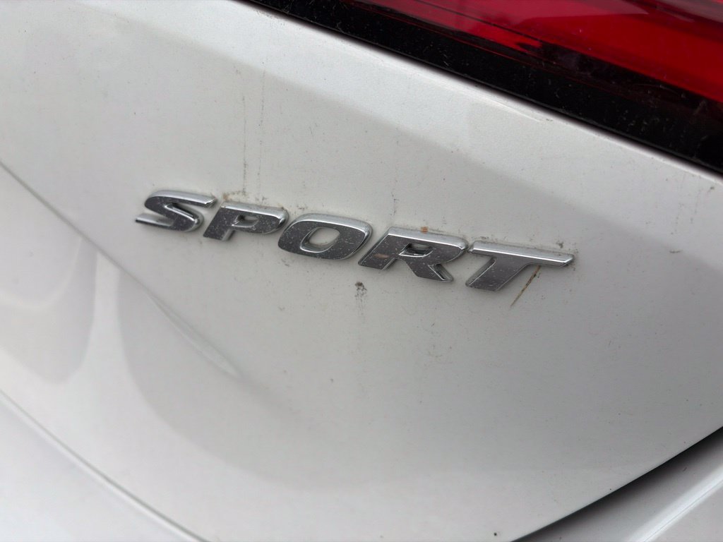 Certified 2025 Honda Civic Sport image 9