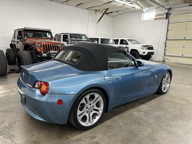 Used 2003 BMW Z4 3.0i RWD image 3