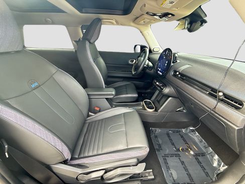 Used 2025 MINI Cooper S image 30