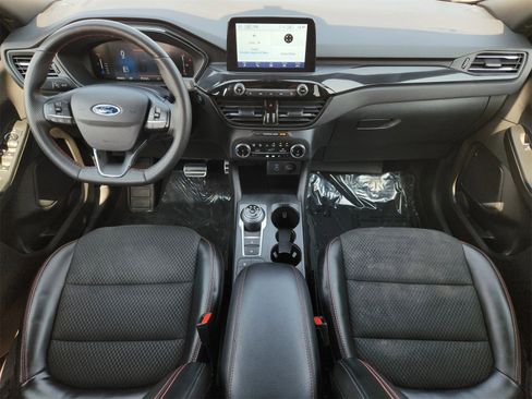 Used 2023 Ford Escape ST-Line image 26