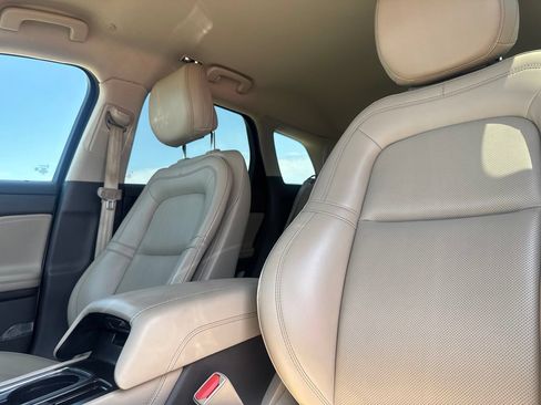 Used 2020 Lincoln Corsair FWD image 41