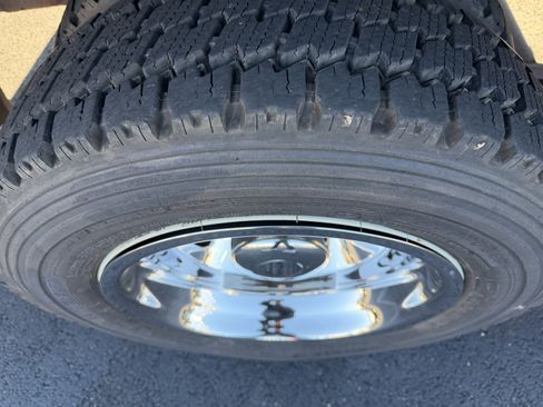 Used 2017 Ford F550 4x4 SuperCab Super Duty image 20