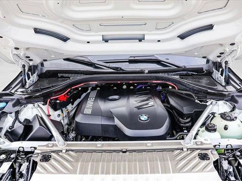 Used 2025 BMW X3 xDrive30i image 27