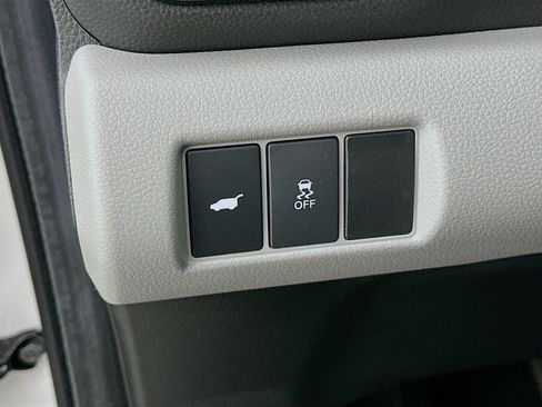 Used 2025 Honda Pilot Touring image 17
