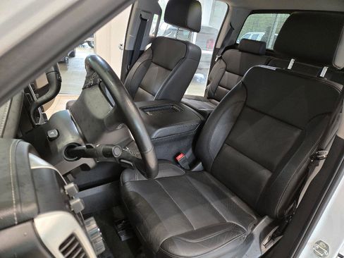 Used 2018 GMC Sierra 1500 SLT image 26