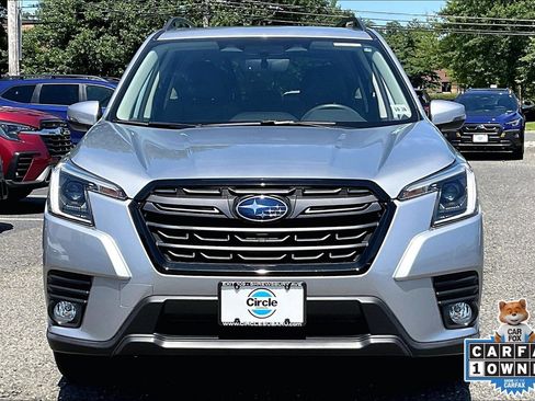 Certified 2023 Subaru Forester Limited w/ Popular Package #2 AWD/4WD image 3