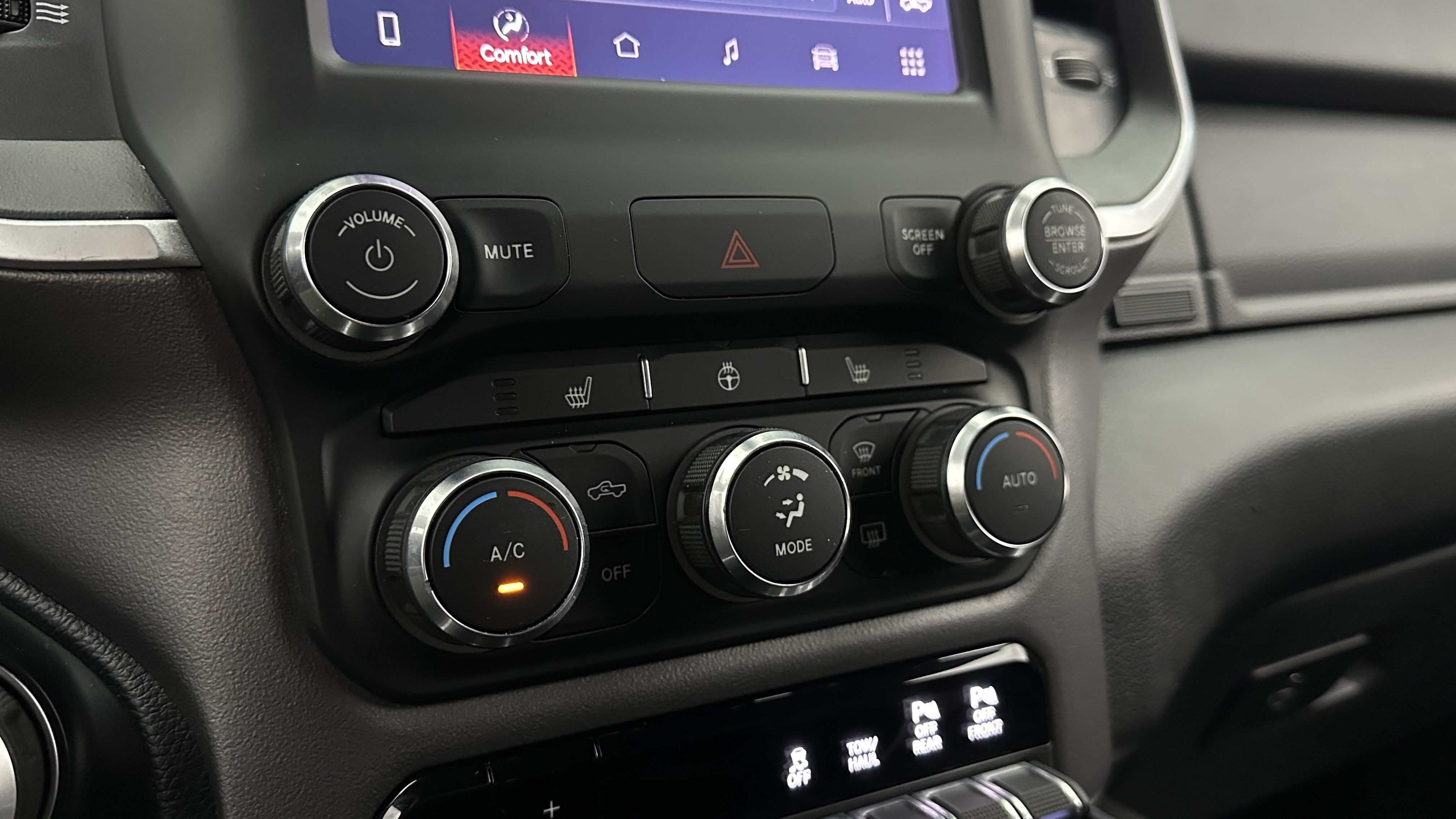 Used 2022 RAM 1500 Big Horn RWD image 19