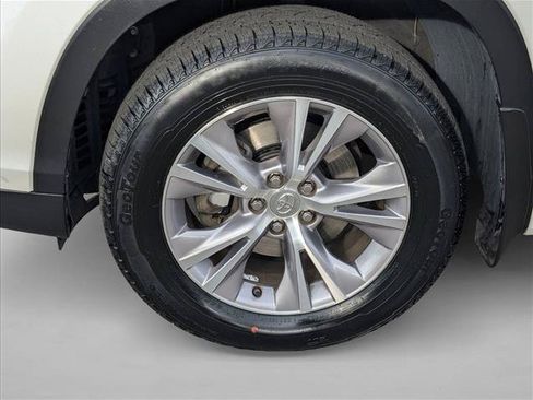 Used 2015 Toyota Highlander XLE AWD/4WD image 24