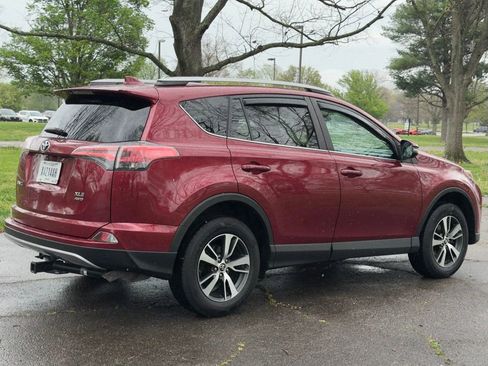 Used 2018 Toyota RAV4 XLE w/ Plus Extra Value Package AWD/4WD image 35