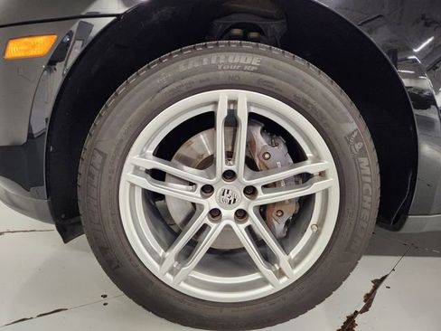 Used 2021 Porsche Macan AWD/4WD image 8