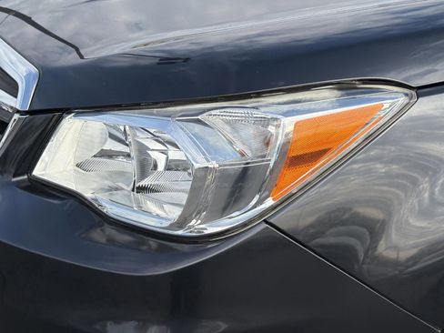 Used 2015 Subaru Forester 2.5i Premium w/ All-Weather Package image 6