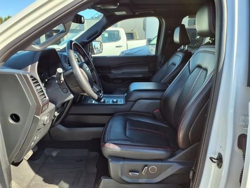 Used 2021 Ford Expedition Limited AWD/4WD image 19