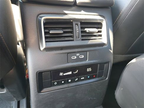 Used 2024 MAZDA CX-90 3.3 Turbo w/ Preferred Plus image 29