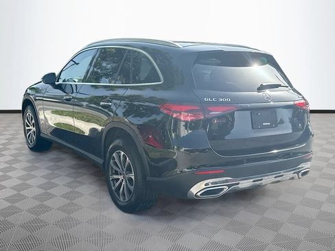 Used 2024 Mercedes-Benz GLC 300 4MATIC image 8