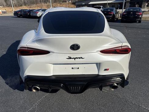 Used 2022 Toyota Supra Premium image 6
