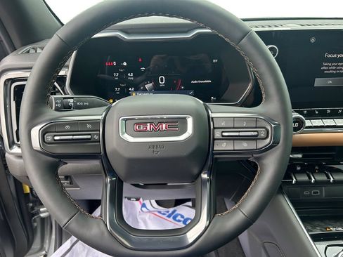 New 2026 GMC Canyon AT4 w/ Nightfall Edition AWD/4WD image 16